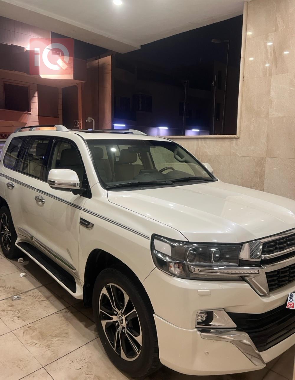 تويوتا لاندكروزر